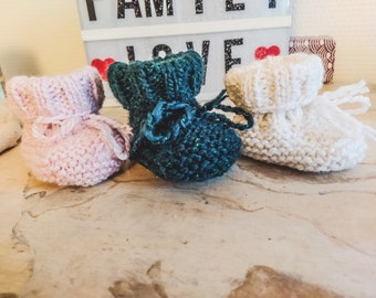 Knit baby slippers