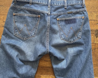 Vintage Wrangler Button Fly 90's Reproduction Denim Jeans 36x33 Western Cowboy USA