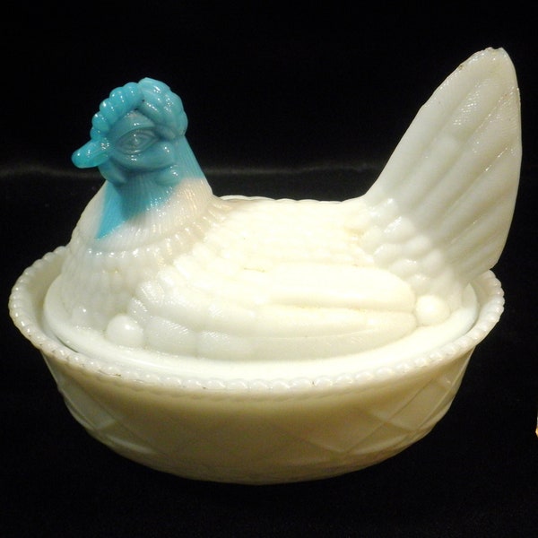 Vintage Westmoreland Milk Glass With Blue Head 5" Chicken Hen on the Nest