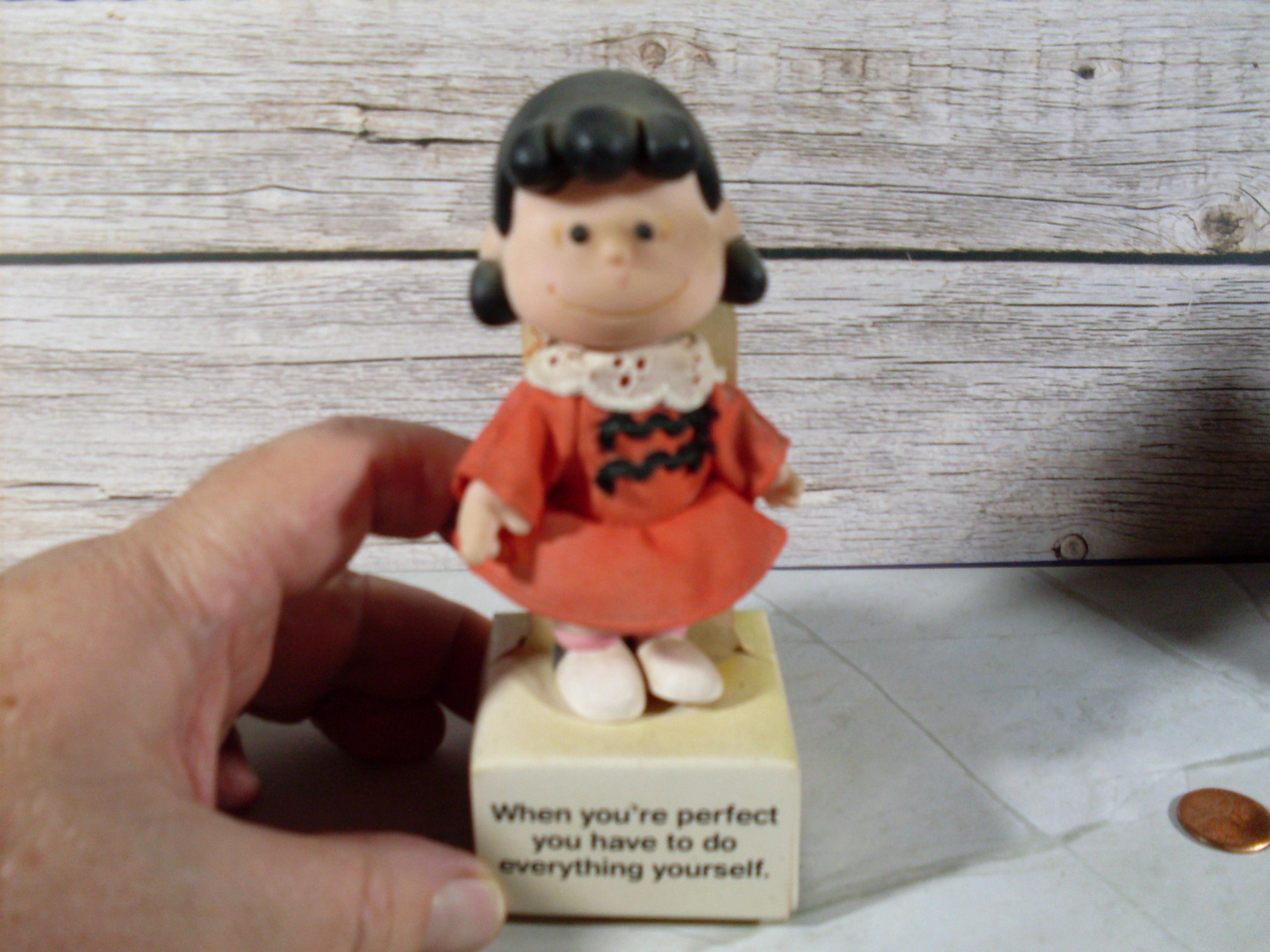 Lucy Figure Peanuts - Etsy