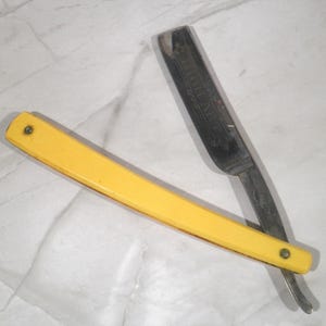 Wilbert &quot;High Art&quot; Straight Razor