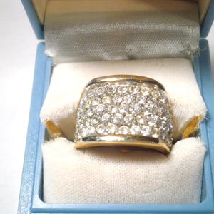 18k Hge Cocktail Ring - Etsy VINTAGE⚜️18K HGE Crystal Pavé Wraparound Cocktail Ring main image 0