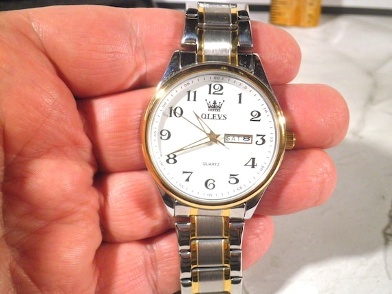 OLEVS two-tone stainless steel quartz men's wristwatch
