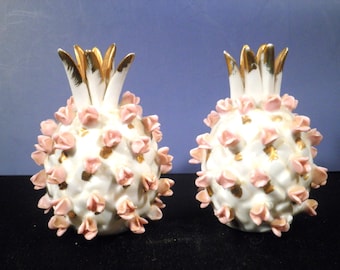 Vintage Retro 1950s Artkaul Pink Roses Pineapple Salt and Pepper Shakers Set