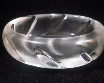 Lalique Crystal Yseult Oval Master Salt Cellar Nut Bowl Dish