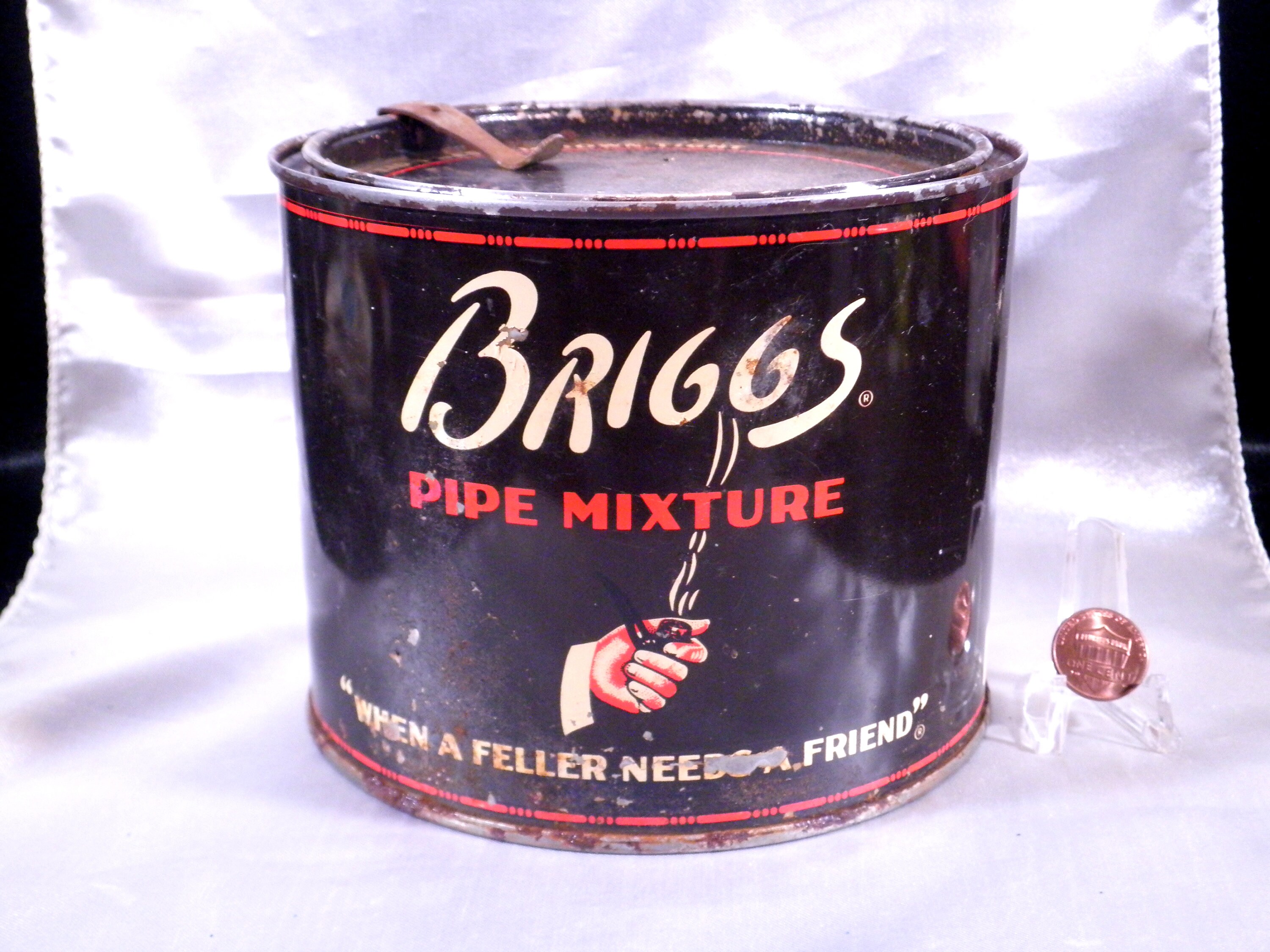 Briggs Tobacco Tin