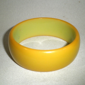 Vintage Retro Wide Bakelite Bangle Bracelet - Unusual Greenish Yellow Color