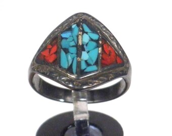 Vintage Navajo Turquoise and Coral Chip Inlay Sterling Silver Ring Size 9 1/4