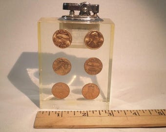 Vintage 1970s Lucite Table Lighter with Floating Pennies - Works