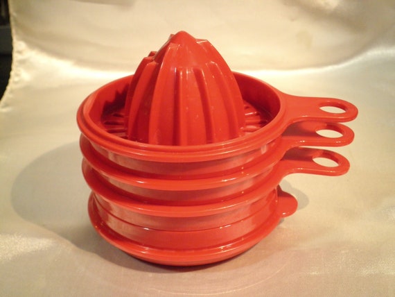 Tupperware Cook's Maid Red Juicer 1894 - Etsy Canada