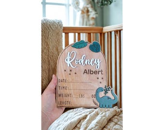 Personalized Wooden Baby Birth Announcement Sign – Dinosaur Theme