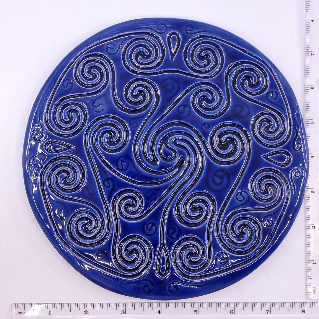 Ceramic Circular Icosa Finger Labyrinth- Medieval Cathedral Maze Game ...