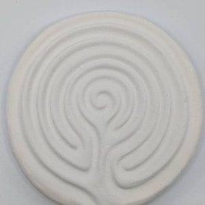 Paint Your Own Cretan Labyrinth