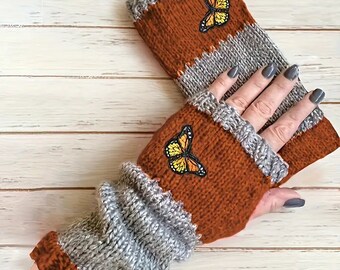 Handmade Flower Embroidered Gloves Women's Fingerless Knit Gloves Autumn Winter Coldproof Writing Gloves *One Size *Choose the color options