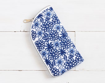 Sunglasses Pouch, Blue Floral Eyeglass Case, Fabric Zipper Pouch, Zippered Sunglasses Holder, Padded Glasses Case