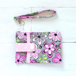 Mini bolso de mano rosa Groovy, billetera pequeña, tarjetero, monedero con correa para la muñeca, bolsa con cremallera y bolsillo a presión.