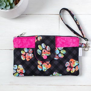 Floral Pawprint CellPhone Wallet Wristlet, Zippered Phone Holder, Padded Phone Wristlet, Zippered Pouch, Women&#39;s Clutch Wallet, Small purse