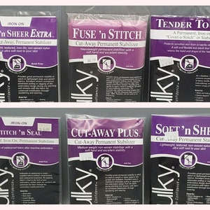 K&ouml;nnte beinhalten: Sechs verschiedene Pakete mit B&uuml;gelvlies f&uuml;r N&auml;hen und Sticken. Die Pakete sind mit dem Markennamen "Silky" und den Produktnamen "Soft 'n Sheer Extra", "Fuse 'n Stitch", "Tender Touch", "Stitch 'n Seal", "Cut-Away Plus" und "Soft 'n Sheer" gekennzeichnet.