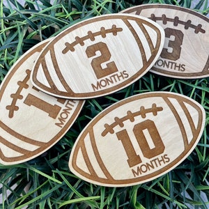 Football monthly milestone marker signs/ perfect baby shower gift for football lovers