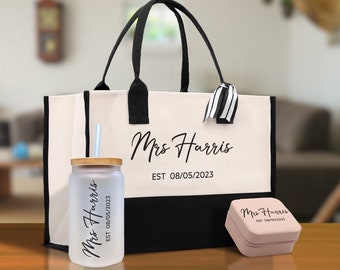 Sobrenome da Sra. Ano Est. Bolsa Tote Data Personalizada Sacola de Casamento Presente de Chá de Panela Presente de Lua de Mel Presente de Casamento Personalizado Presente de Madrinha de Casamento