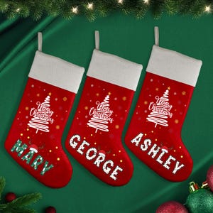 Personalisierter Name Frohe Weihnachten Traditioneller Strumpf Benutzerdefinierte Rot & Weiß Weich Familienurlaub Dekor Name Weihnachtsstrumpf (CS1003)