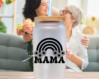 Mama Frosted Can Glass Tumbler: Present till mamma/mormor, bambulock och sugrör