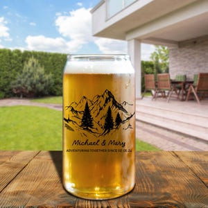 パーソナライズされた 20 オンスのビールカップ、カスタム トールボーイ ビール缶 グラス、結婚披露宴、父の日ギフト、ホームバーギフト、父の誕生日ギフト (BCG1002)