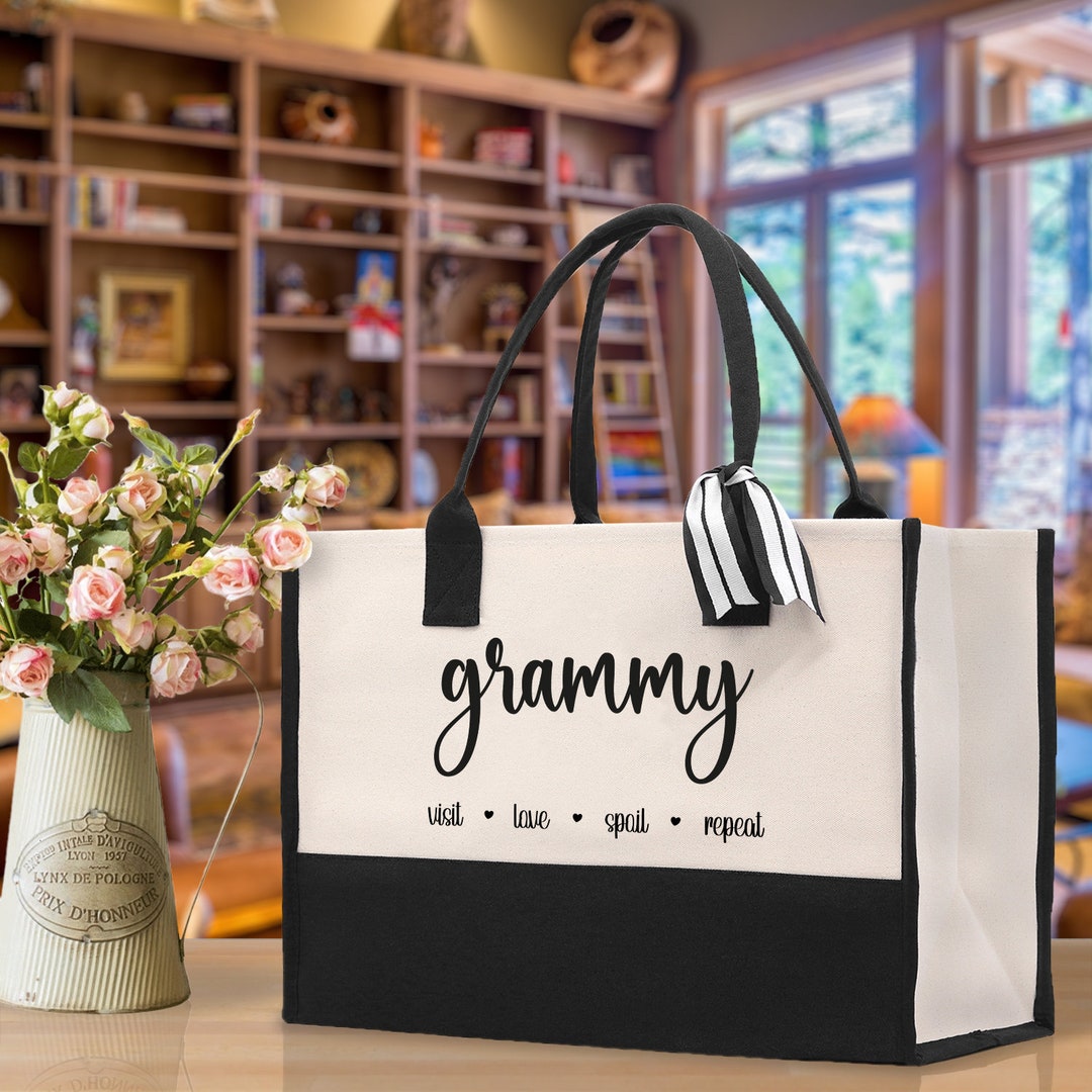 Nana Grandma Pattern Print Leather Tote Bag
