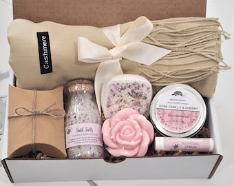 Classy Gift Basket for Women | Cozy Self Care Gift Set with Scarf, Candle, Bath Salts, Soap & More | for Birthdays, Thank You Gift for her