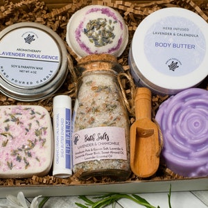 Organic Spa Set, Organic Lavender Herb Infused Gift Box, Birthday Gift, New Mom Relaxing Box, Gifts for Her.