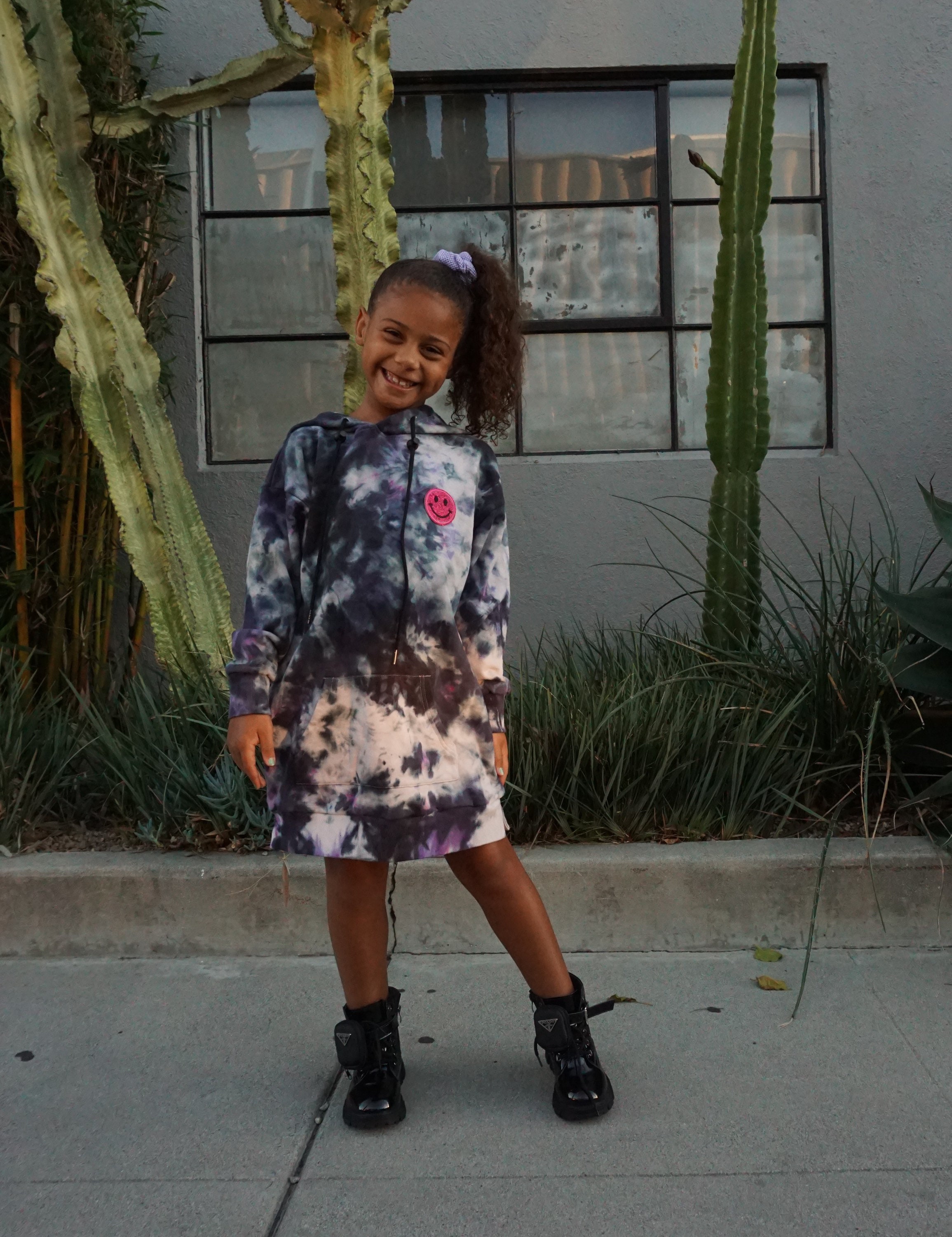 Kids Tie Dye Hoodie Sweatshirt Dress With Pink Smiley Patch // - Etsy  Denmark