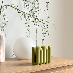 Wavy Laptop Stand | Sculptural 3D Printed Desk Organizer | Modern MacBook Dock sage green