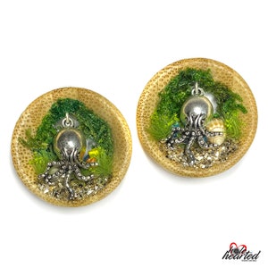 28mm Handmade No. 447 Octopus and Shell Pair Bamboo Wood Double Flare Ear Tunnels Plugs Gauges Stretchers
