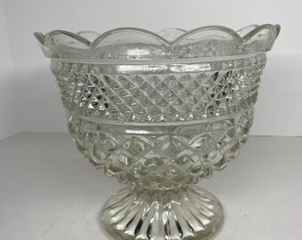 Vintage Wexford Anchor Hocking Glass Salad Bowl Wexford Pattern Anchor Hocking Medium Bowl Kitschy Mid Century Wexford Bowl