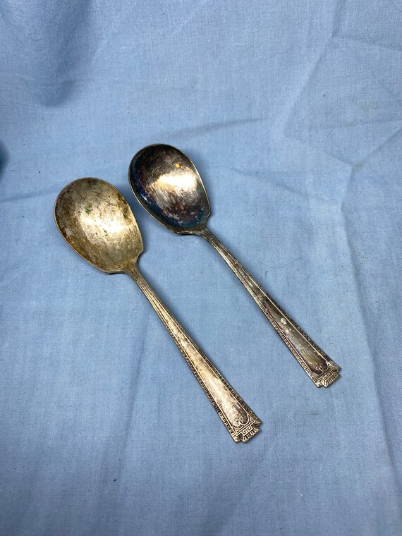 Viceroy plate best sale spoon