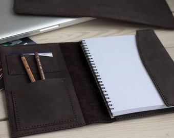 Leather sketchbook cover with pockets, Leather sketchbook cover A4, Personalized sketchbook for artist, Custom sketchbooks bulk