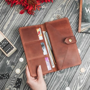 Carteira de couro para telefone para mulheres, Bolsa carteira para telefone, Carteira longa feminina, Carteira de couro marrom feminina, Carteira personalizada com suporte para telefone