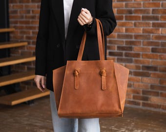 Leder Tragetasche Kein Reißverschluss, Benutzerdefinierte Lederumhängetasche, Alltagstasche, Minimalistische Handtasche, personalisiertes Geschenk für Sie
