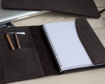 Travelers notebook cover,Travelers notebook,A5 notebook cover,A5 cover,Notebook cover,Birthday gift for friend,Leather journal personalized