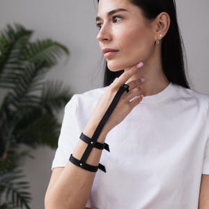 Leather hand harness bracelet, Hand harness womens, Leather bracelet with ring, O ring leather bracelet, Finger bracelets ring hand