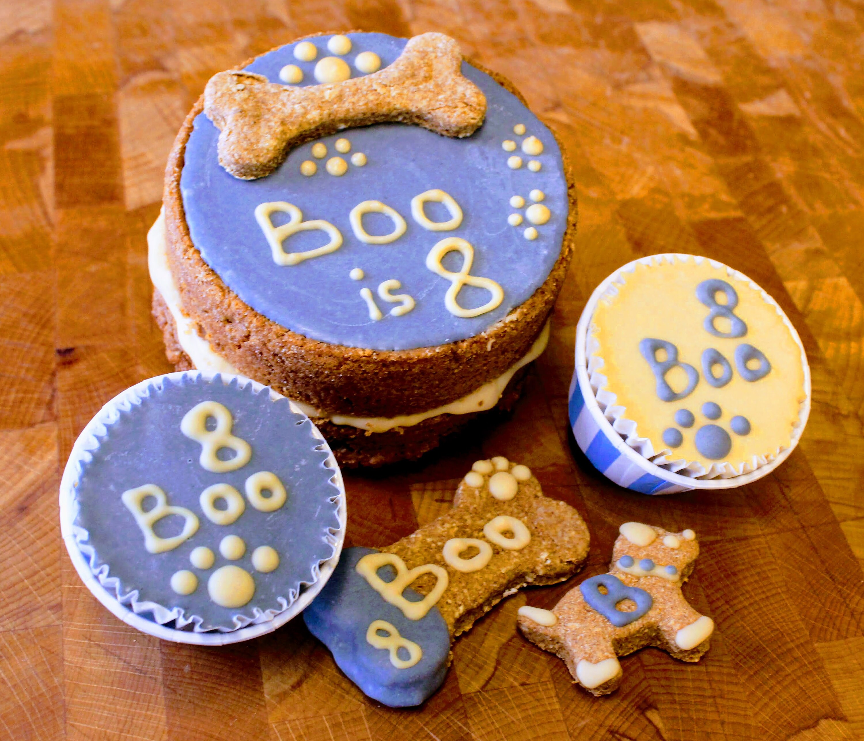 Dog Birthday Boy Cake and Pupcakes Etsy UK