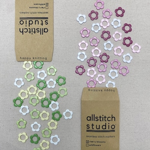 Large Flower Stitch Markers for Knitting Needles Set of 32 Seamless Rings One of Each