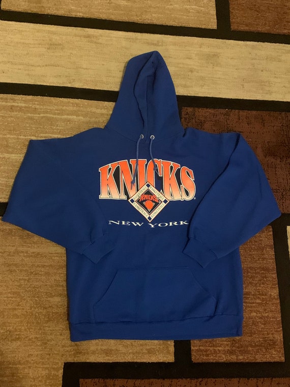 Nike Knicks Essential Hoodie Grey – Shop Madison Square Garden