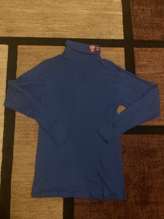 Vintage 90’s New York Knicks TurtleNeck Sweater Me