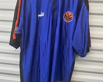 Vintage 90s Knicks T-shirt: 1999 NBA Finals Champions (boys XL