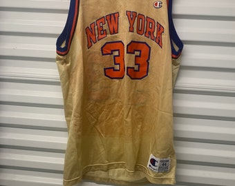 Vintage 90’s New York Knicks Patrick Ewing Champion Gold Jersey Size Men’s Large 44