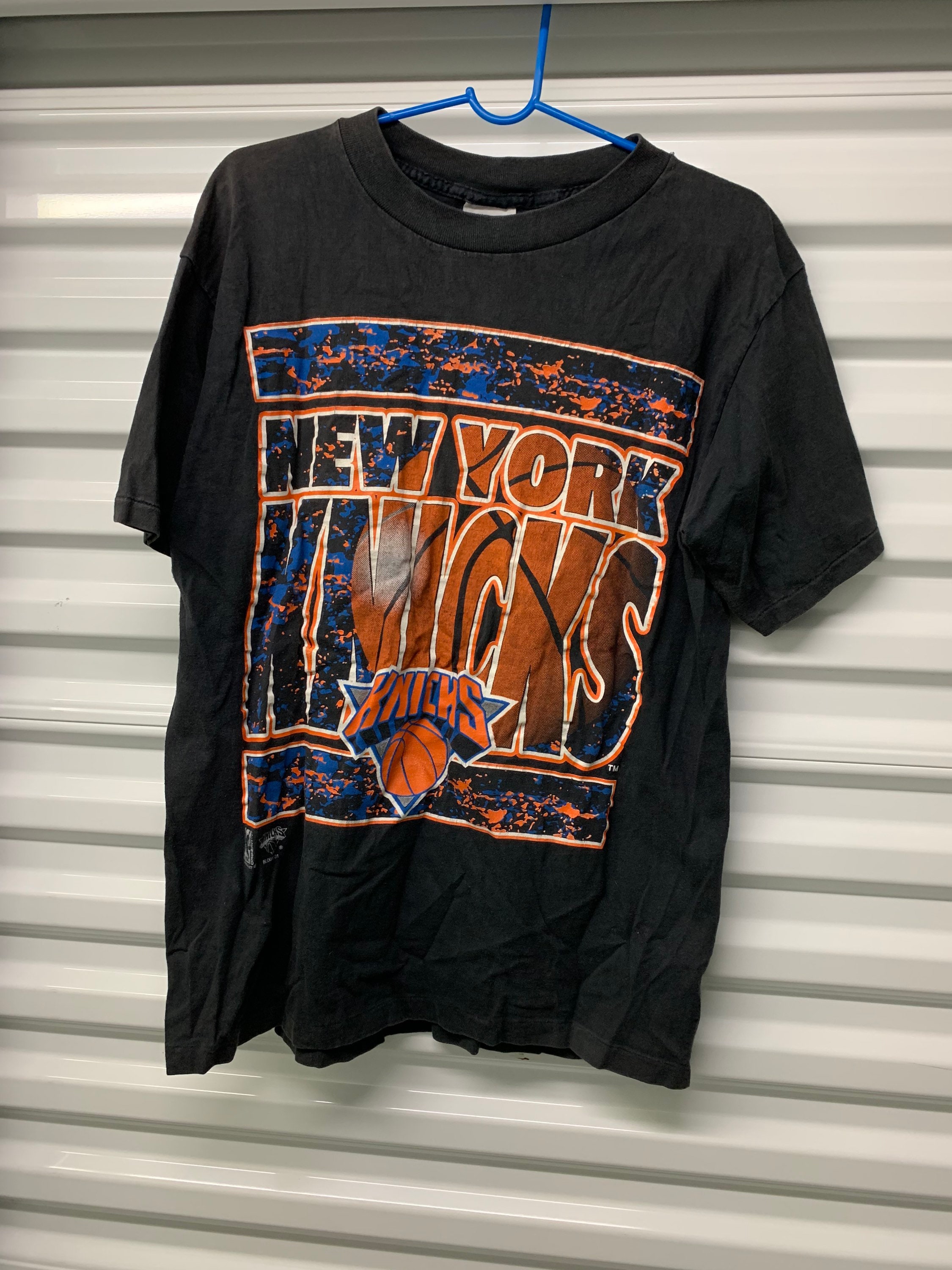 Vintage 90's New York Knicks Zubaz Splatter T-shirt Men's Size