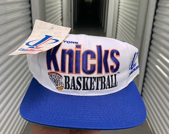 90s ヴィンテージキャップ ニューヨーク・ニックス ヴィンテージ 90 年代 ニューヨーク ニックス スナップバック