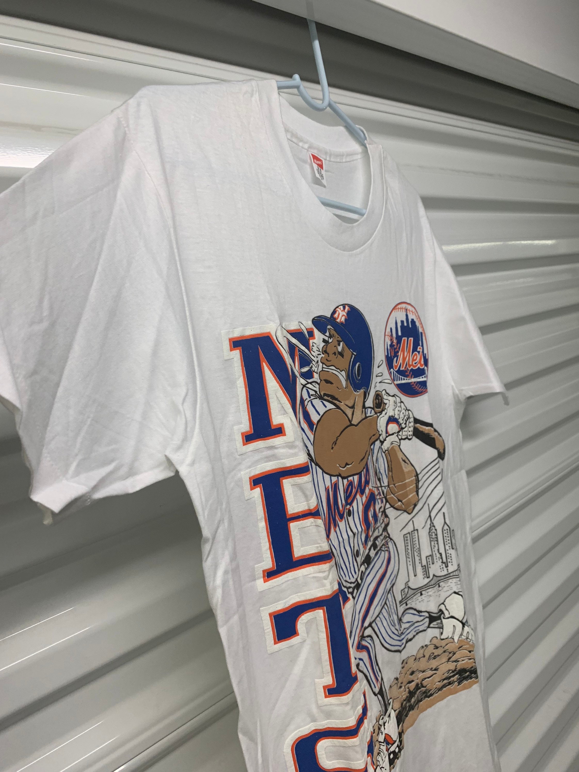 Vintage 90's New York Mets Hanes T-shirt Size Men's Medium