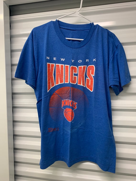 Vintage Trench New York Knicks T Shirt (Size XL) NWT — Roots